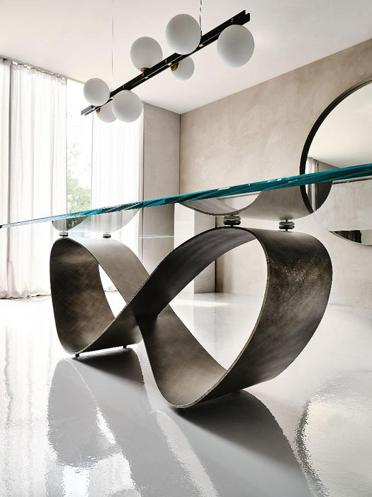 CATTELAN BUTTERFLY Table - MyConcept Hong Kong