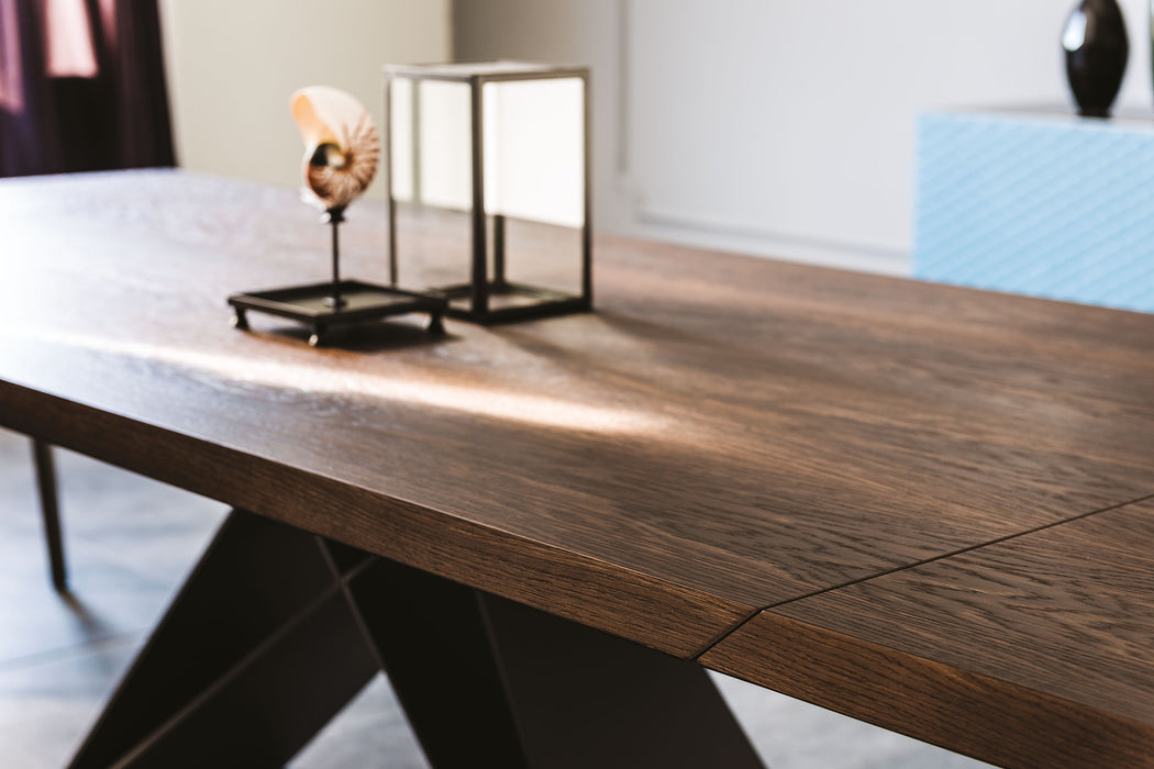 PREMIER Wood Drive Table