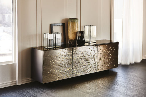 VOYAGER Sideboard