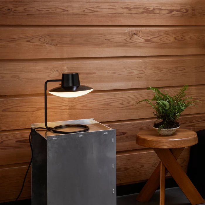 AJ OXFORD Table Lamp - MyConcept Hong Kong