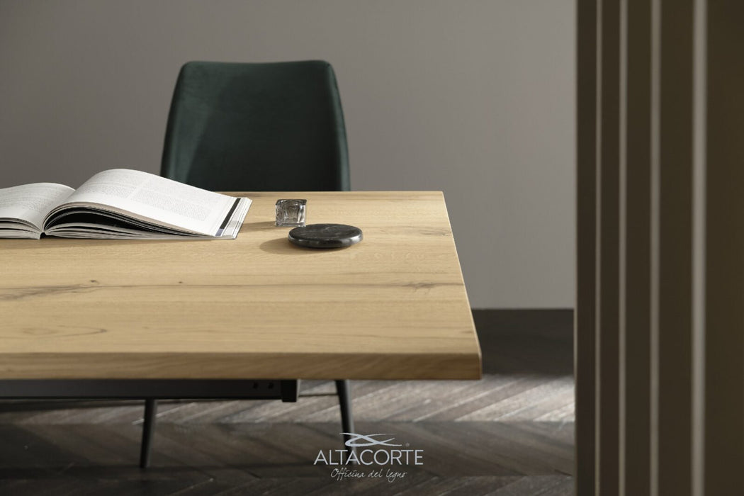 Extending Metal® Table - MyConcept Hong Kong